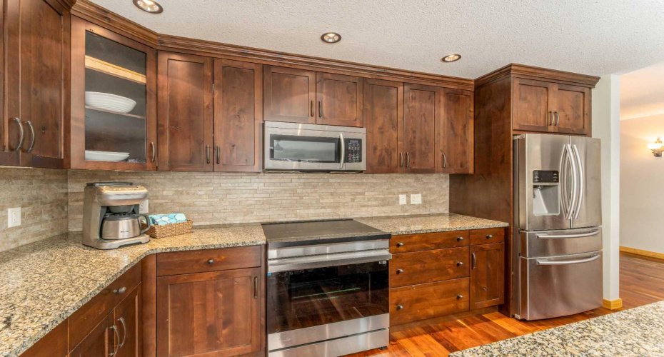 101A Stewart Creek Landing, Canmore, Alberta T1W 0E3, 2 Bedrooms Bedrooms, ,2 BathroomsBathrooms,Residential,For Sale,Stewart Creek,A2294670