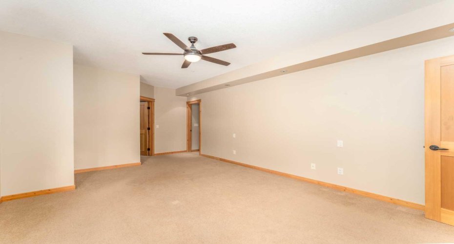 101A Stewart Creek Landing, Canmore, Alberta T1W 0E3, 2 Bedrooms Bedrooms, ,2 BathroomsBathrooms,Residential,For Sale,Stewart Creek,A2294670