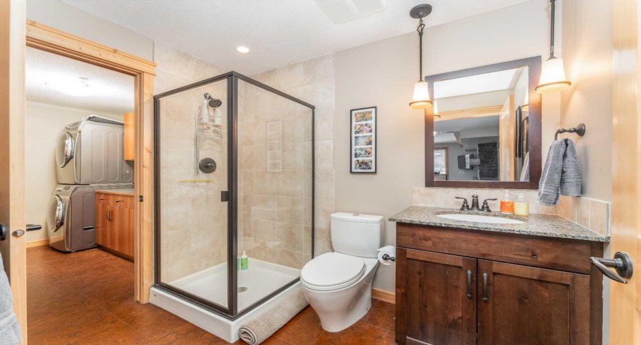 101A Stewart Creek Landing, Canmore, Alberta T1W 0E3, 2 Bedrooms Bedrooms, ,2 BathroomsBathrooms,Residential,For Sale,Stewart Creek,A2294670