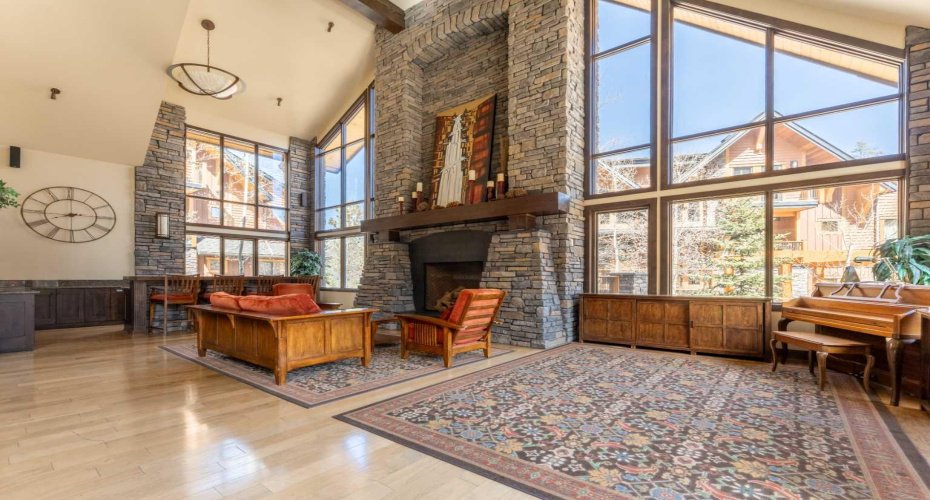 101A Stewart Creek Landing, Canmore, Alberta T1W 0E3, 2 Bedrooms Bedrooms, ,2 BathroomsBathrooms,Residential,For Sale,Stewart Creek,A2294670