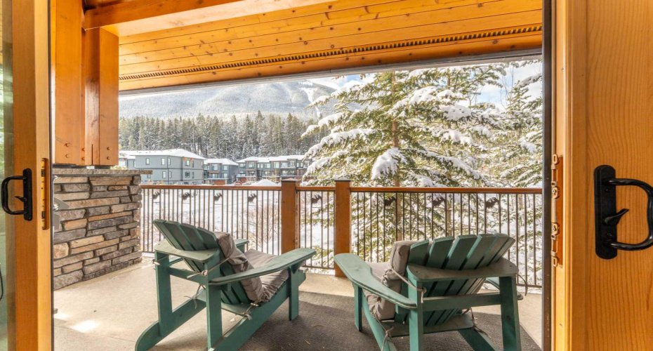 101A Stewart Creek Landing, Canmore, Alberta T1W 0E3, 2 Bedrooms Bedrooms, ,2 BathroomsBathrooms,Residential,For Sale,Stewart Creek,A2294670