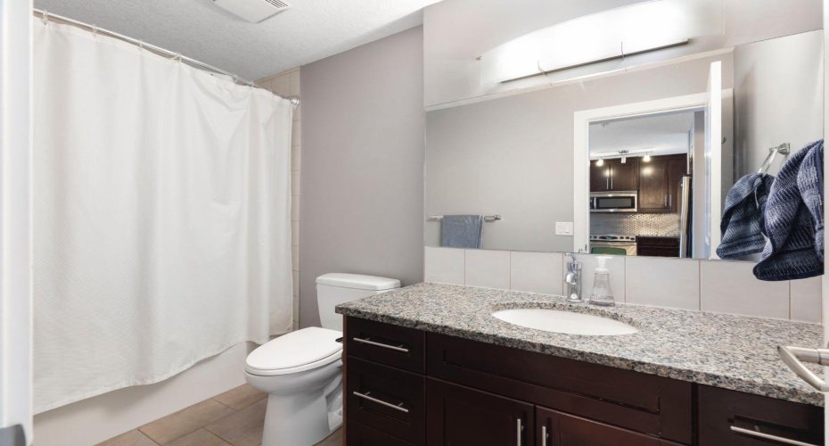 1905 27 Avenue, Calgary, Alberta T2T 1H4, 2 Bedrooms Bedrooms, ,2 BathroomsBathrooms,Residential,For Sale,27,A2294692