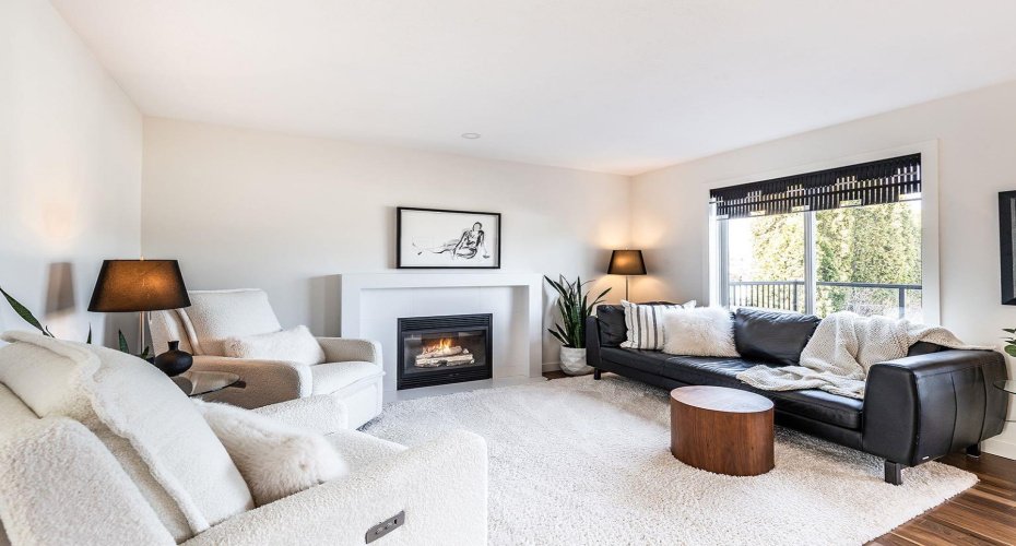 592 Hemingway Crescent, Medicine Hat, Alberta T1C1X4, 4 Bedrooms Bedrooms, ,4 BathroomsBathrooms,Residential,For Sale,Hemingway,A2294703