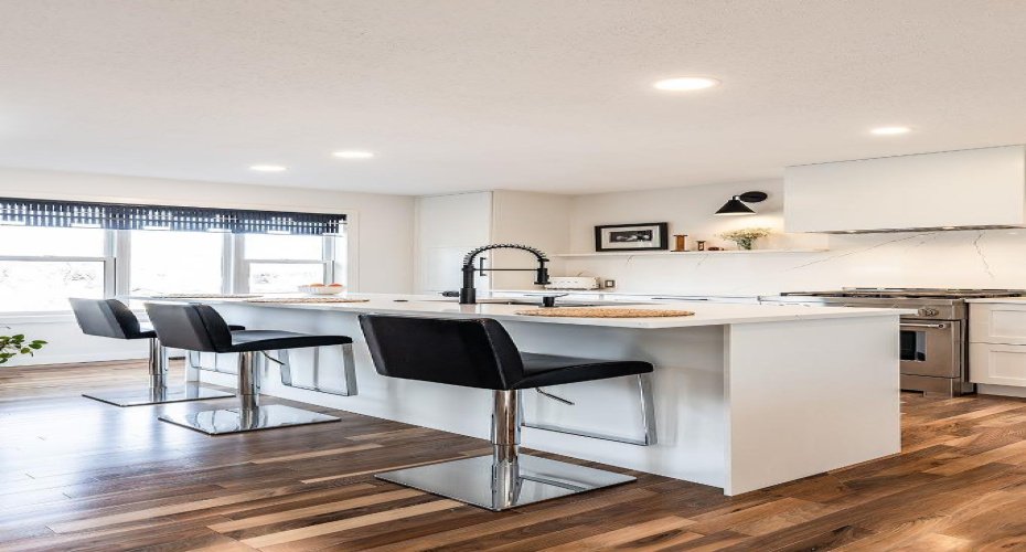 592 Hemingway Crescent, Medicine Hat, Alberta T1C1X4, 4 Bedrooms Bedrooms, ,4 BathroomsBathrooms,Residential,For Sale,Hemingway,A2294703