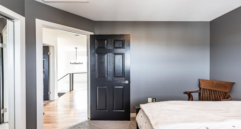 592 Hemingway Crescent, Medicine Hat, Alberta T1C1X4, 4 Bedrooms Bedrooms, ,4 BathroomsBathrooms,Residential,For Sale,Hemingway,A2294703