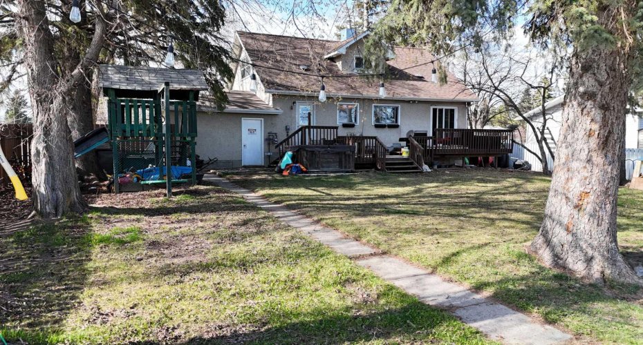 4237 5 Ave, Edson, Alberta T7E 1A5, 4 Bedrooms Bedrooms, ,3 BathroomsBathrooms,Residential,For Sale,5 Ave,A2294707