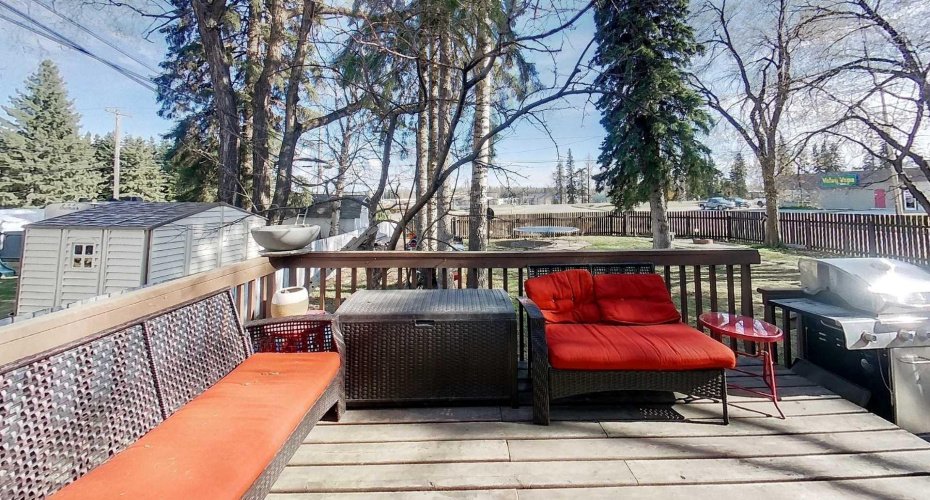 4237 5 Ave, Edson, Alberta T7E 1A5, 4 Bedrooms Bedrooms, ,3 BathroomsBathrooms,Residential,For Sale,5 Ave,A2294707