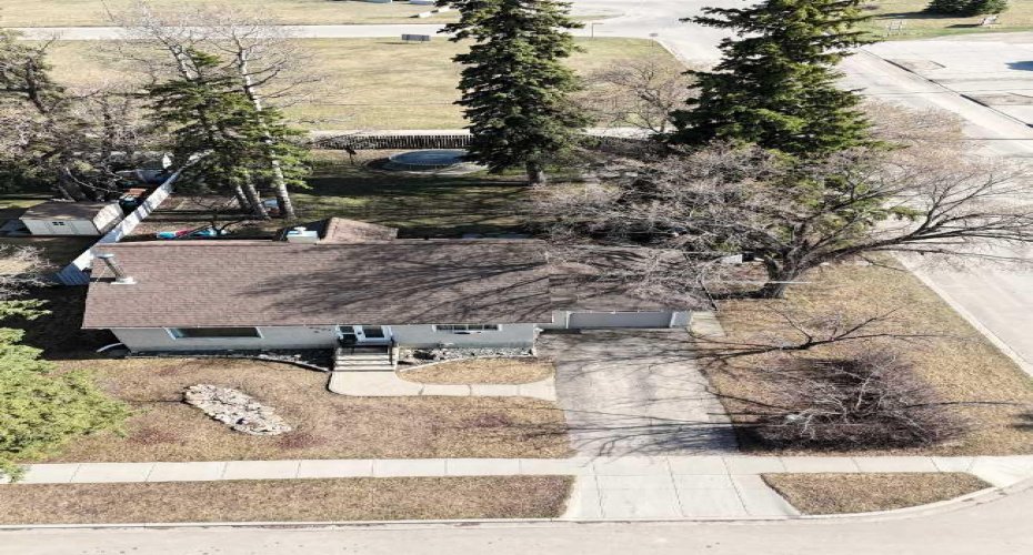 4237 5 Ave, Edson, Alberta T7E 1A5, 4 Bedrooms Bedrooms, ,3 BathroomsBathrooms,Residential,For Sale,5 Ave,A2294707