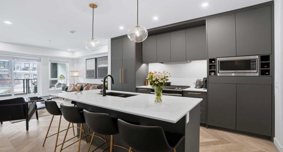 4275 Norford Avenue, Calgary, Alberta T3B 6M2, 2 Bedrooms Bedrooms, ,1 BathroomBathrooms,Residential,For Sale,Norford,A2294708