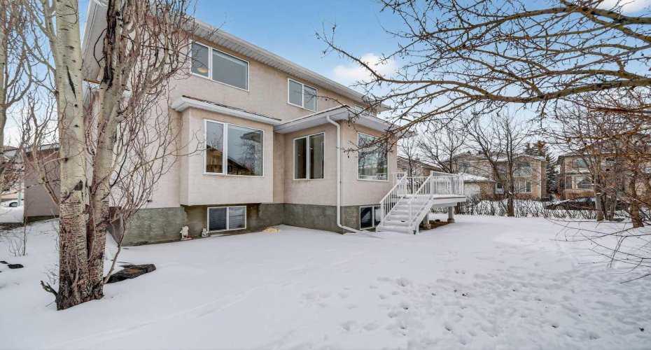 3 Hampstead Hill, Calgary, Alberta T3A 6E5, 3 Bedrooms Bedrooms, ,3 BathroomsBathrooms,Residential,For Sale,Hampstead,A2294709