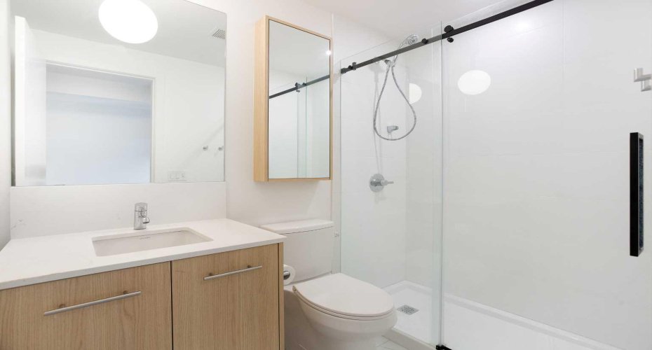 730 2nd Avenue, Calgary, Alberta T2P1R8, 2 Bedrooms Bedrooms, ,2 BathroomsBathrooms,Residential,For Sale,2nd,A2294716