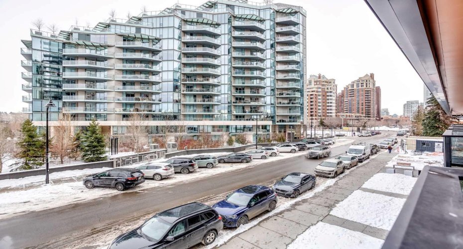 730 2nd Avenue, Calgary, Alberta T2P1R8, 2 Bedrooms Bedrooms, ,2 BathroomsBathrooms,Residential,For Sale,2nd,A2294716