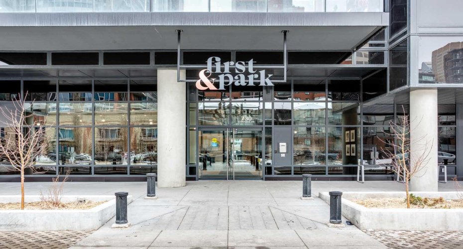 730 2nd Avenue, Calgary, Alberta T2P1R8, 2 Bedrooms Bedrooms, ,2 BathroomsBathrooms,Residential,For Sale,2nd,A2294716