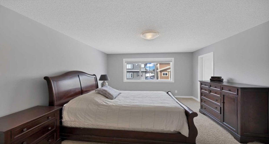 629 Marina Drive, Chestermere, Alberta T1X 0N9, 3 Bedrooms Bedrooms, ,3 BathroomsBathrooms,Residential,For Sale,Marina,A2294851