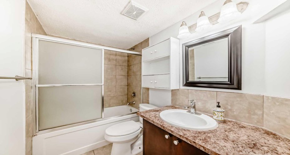130 Pinemeadow Road, Calgary, Alberta T1Y 4N9, 5 Bedrooms Bedrooms, ,2 BathroomsBathrooms,Residential,For Sale,Pinemeadow,A2290921