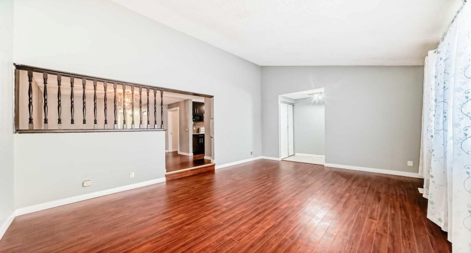 130 Pinemeadow Road, Calgary, Alberta T1Y 4N9, 5 Bedrooms Bedrooms, ,2 BathroomsBathrooms,Residential,For Sale,Pinemeadow,A2290921