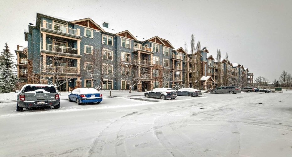 201 Sunset Drive, Cochrane, Alberta T4C 0H5, 1 Bedroom Bedrooms, ,1 BathroomBathrooms,Residential,For Sale,Sunset,A2292564