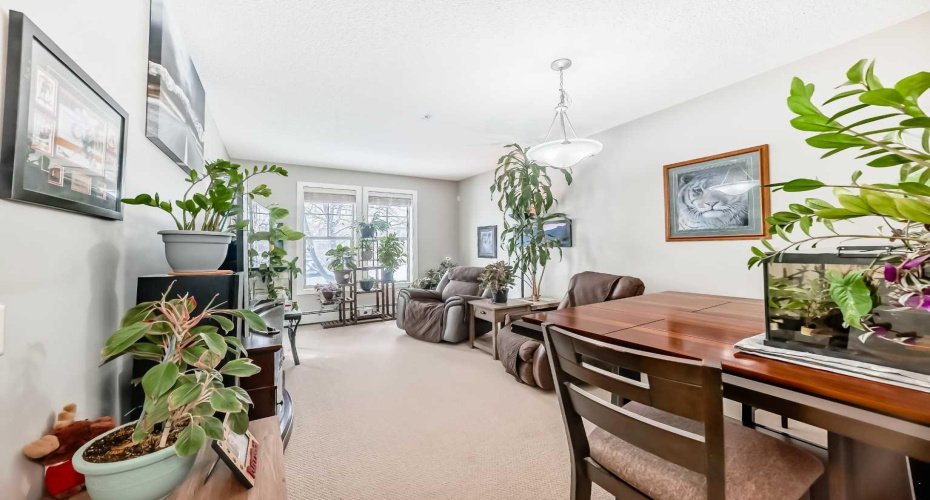 201 Sunset Drive, Cochrane, Alberta T4C 0H5, 1 Bedroom Bedrooms, ,1 BathroomBathrooms,Residential,For Sale,Sunset,A2292564