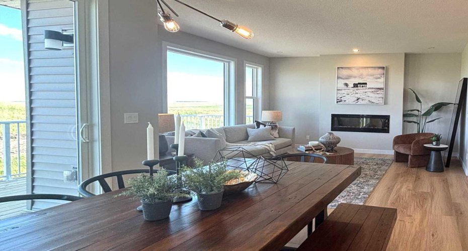 30 Bridges Way, Langdon, Alberta T0J 1X3, 4 Bedrooms Bedrooms, ,3 BathroomsBathrooms,Residential,For Sale,Bridges,A2292605
