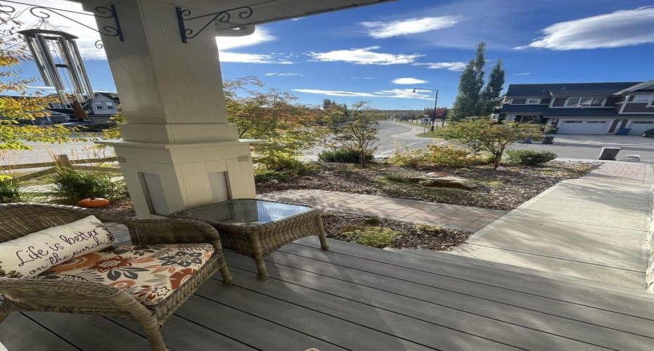 12 Sunrise View, Cochrane, Alberta T4C 0W3, 4 Bedrooms Bedrooms, ,4 BathroomsBathrooms,Residential,For Sale,Sunrise,A2295379