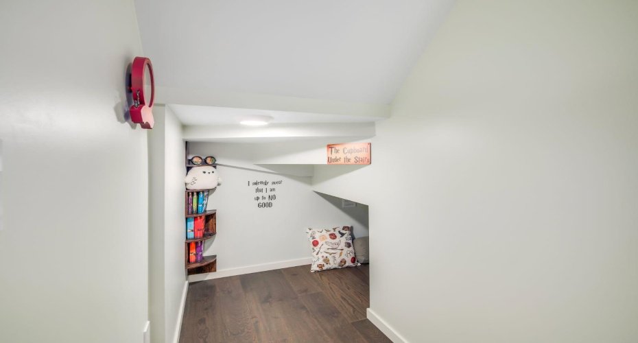 12 Sunrise View, Cochrane, Alberta T4C 0W3, 4 Bedrooms Bedrooms, ,4 BathroomsBathrooms,Residential,For Sale,Sunrise,A2295379