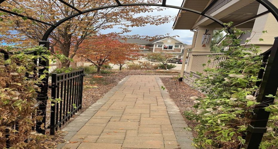 12 Sunrise View, Cochrane, Alberta T4C 0W3, 4 Bedrooms Bedrooms, ,4 BathroomsBathrooms,Residential,For Sale,Sunrise,A2295379