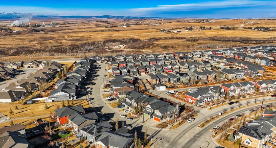 12 Sunrise View, Cochrane, Alberta T4C 0W3, 4 Bedrooms Bedrooms, ,4 BathroomsBathrooms,Residential,For Sale,Sunrise,A2295379