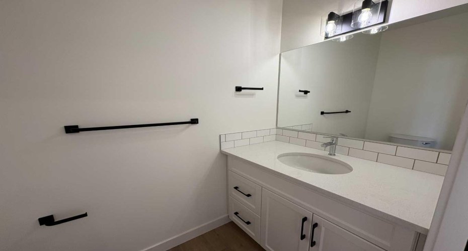 427 Meadowlark Way, Vulcan, Alberta T0L 2B0, 1 Bedroom Bedrooms, ,2 BathroomsBathrooms,Residential,For Sale,Meadowlark,A2295409