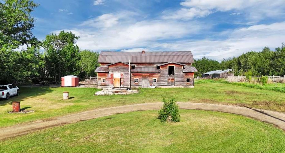 27137 Highway 42, Rural Red Deer County, Alberta T0M 1R0, 4 Bedrooms Bedrooms, ,3 BathroomsBathrooms,Residential,For Sale,Highway 42,A2293336