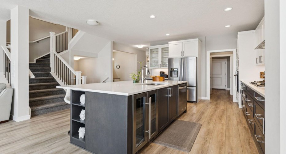 415 Rivercrest Boulevard, Cochrane, Alberta T4C 2V1, 4 Bedrooms Bedrooms, ,3 BathroomsBathrooms,Residential,For Sale,Rivercrest,A2294206