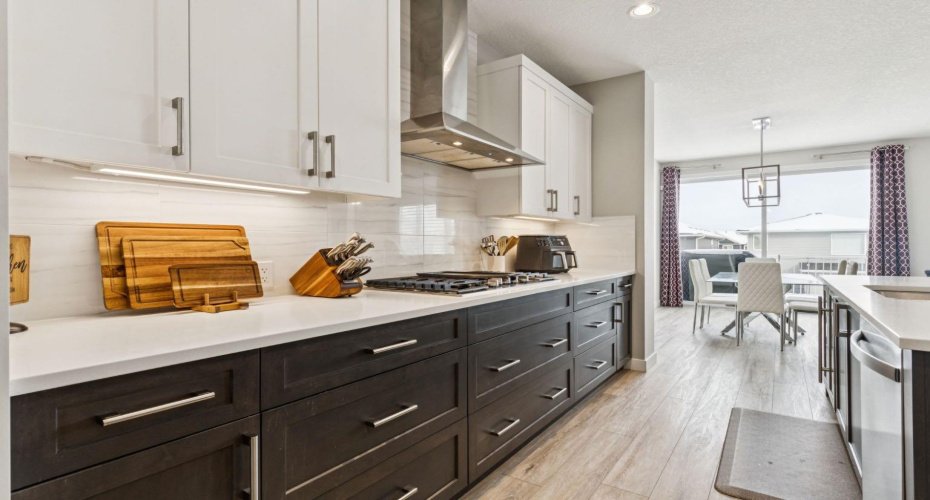 415 Rivercrest Boulevard, Cochrane, Alberta T4C 2V1, 4 Bedrooms Bedrooms, ,3 BathroomsBathrooms,Residential,For Sale,Rivercrest,A2294206