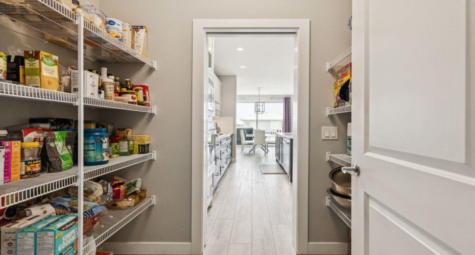 415 Rivercrest Boulevard, Cochrane, Alberta T4C 2V1, 4 Bedrooms Bedrooms, ,3 BathroomsBathrooms,Residential,For Sale,Rivercrest,A2294206