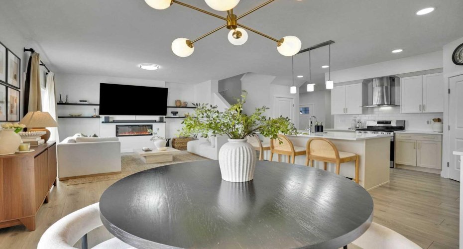 58 RANCHERS View, Okotoks, Alberta T1S 5R6, 4 Bedrooms Bedrooms, ,3 BathroomsBathrooms,Residential,For Sale,RANCHERS,A2295113