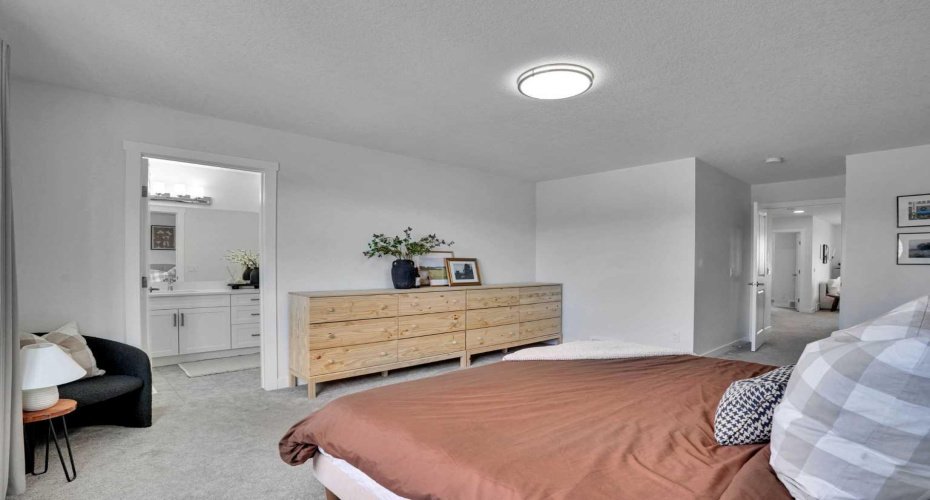 58 RANCHERS View, Okotoks, Alberta T1S 5R6, 4 Bedrooms Bedrooms, ,3 BathroomsBathrooms,Residential,For Sale,RANCHERS,A2295113