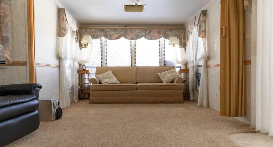 12030 Twp Rd 422, Rural Ponoka County, Alberta T0C 2J0, 1 Bedroom Bedrooms, ,1 BathroomBathrooms,Residential,For Sale,Twp Rd 422,A2295284
