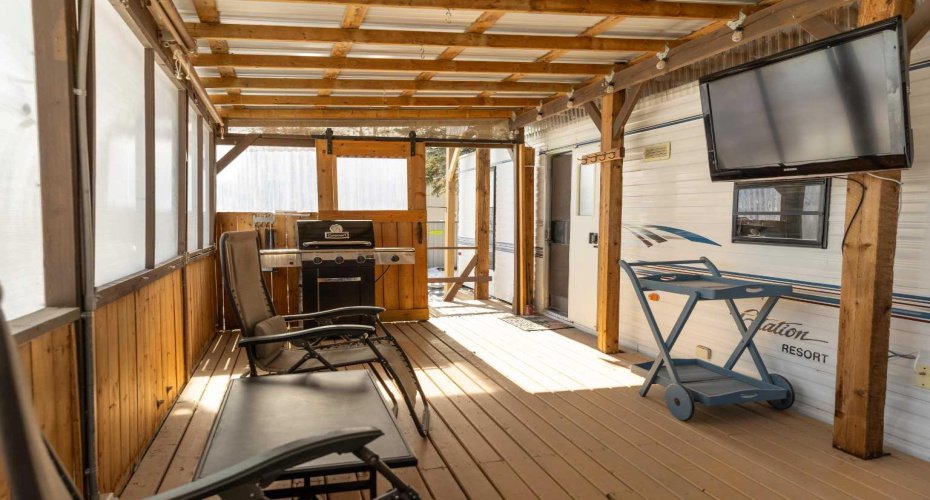 12030 Twp Rd 422, Rural Ponoka County, Alberta T0C 2J0, 1 Bedroom Bedrooms, ,1 BathroomBathrooms,Residential,For Sale,Twp Rd 422,A2295284