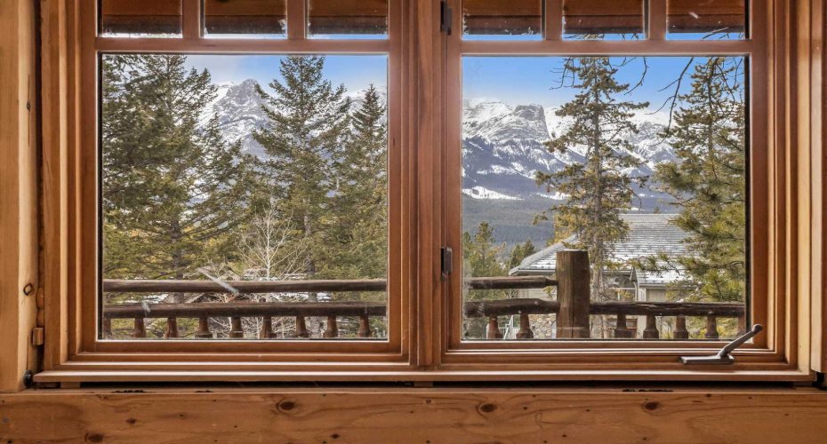 11 Aspen Glen, Canmore, Alberta T1W1A6, 3 Bedrooms Bedrooms, ,3 BathroomsBathrooms,Residential,For Sale,Aspen Glen,A2295340