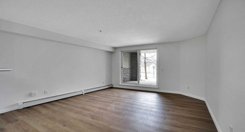 5500 Somervale Court, Calgary, Alberta T2Y4L9, 2 Bedrooms Bedrooms, ,1 BathroomBathrooms,Residential,For Sale,Somervale,A2291263