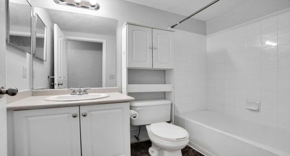5500 Somervale Court, Calgary, Alberta T2Y4L9, 2 Bedrooms Bedrooms, ,1 BathroomBathrooms,Residential,For Sale,Somervale,A2291263