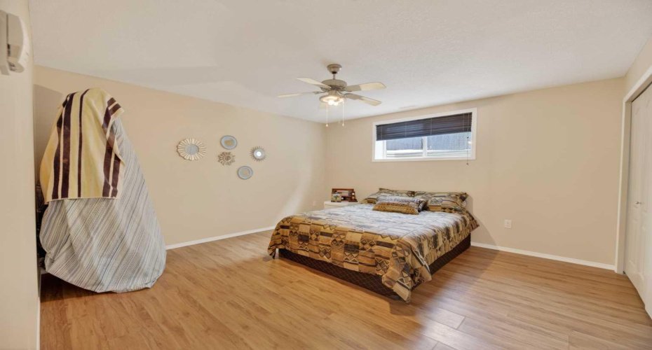 5910 Park Meadows Crescent, Olds, Alberta T4H 1Y2, 4 Bedrooms Bedrooms, ,3 BathroomsBathrooms,Residential,For Sale,Park Meadows,A2294065