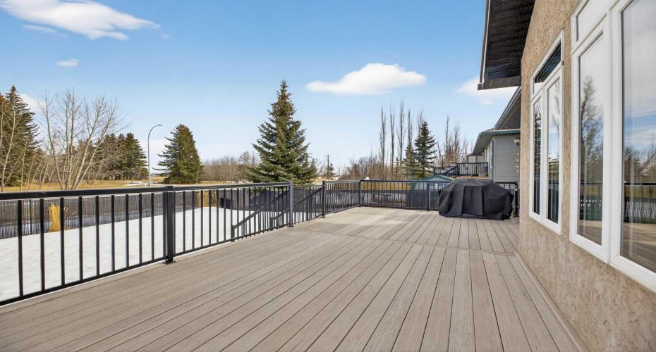 5910 Park Meadows Crescent, Olds, Alberta T4H 1Y2, 4 Bedrooms Bedrooms, ,3 BathroomsBathrooms,Residential,For Sale,Park Meadows,A2294065