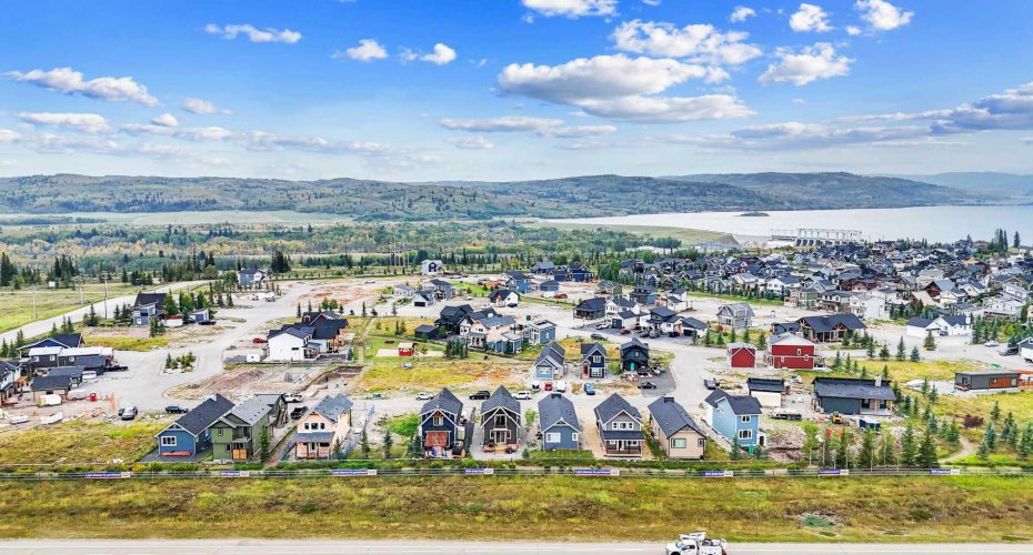 44 Cottageclub Lane, Rural Rocky View County, Alberta T4C 1B1, 3 Bedrooms Bedrooms, ,3 BathroomsBathrooms,Residential,For Sale,Cottageclub,A2295326