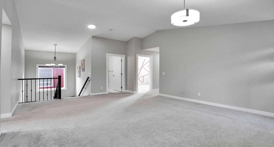 92 Red Embers Terrace, Calgary, Alberta T3N 1K8, 7 Bedrooms Bedrooms, ,5 BathroomsBathrooms,Residential,For Sale,Red Embers,A2295457
