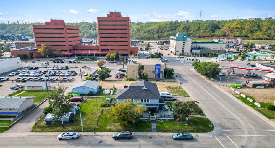 10015 MAIN Street, Fort McMurray, Alberta T9H2G4, ,Commercial,For Sale,PREVIOUSLY MITCHELLS CAFE & RCMP BARRACKS ,MAIN,A2255953