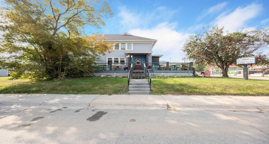 10015 MAIN Street, Fort McMurray, Alberta T9H2G4, ,Commercial,For Sale,PREVIOUSLY MITCHELLS CAFE & RCMP BARRACKS ,MAIN,A2255953