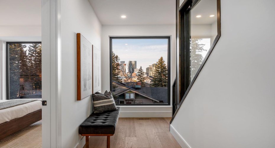 2703 Erlton Street, Calgary, Alberta T2S 2W4, 3 Bedrooms Bedrooms, ,4 BathroomsBathrooms,Residential,For Sale,Erlton,A2281084