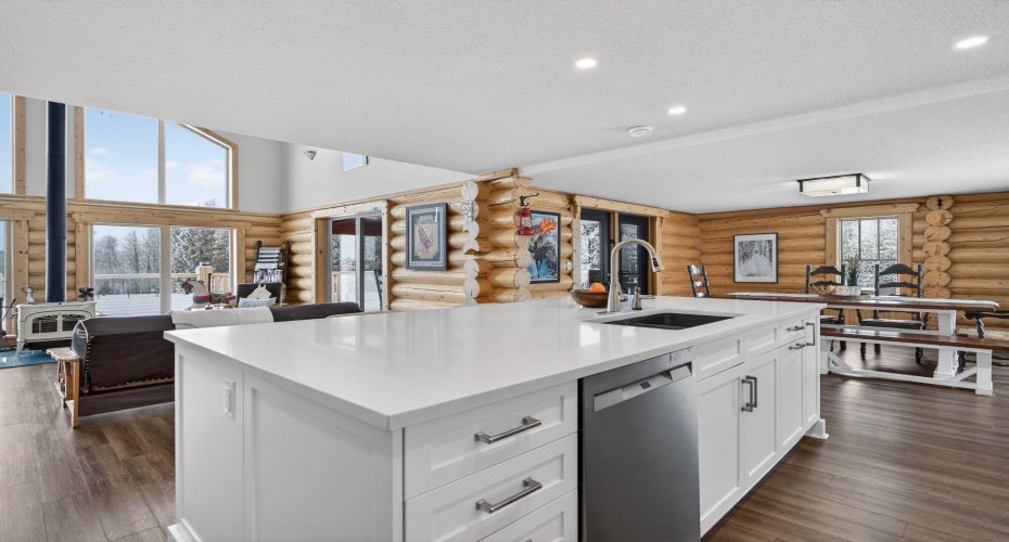 3-4535 Township Road 320, Rural Mountain View County, Alberta T0M 1X0, 5 Bedrooms Bedrooms, ,4 BathroomsBathrooms,Residential,For Sale,Township Road 320,A2290554