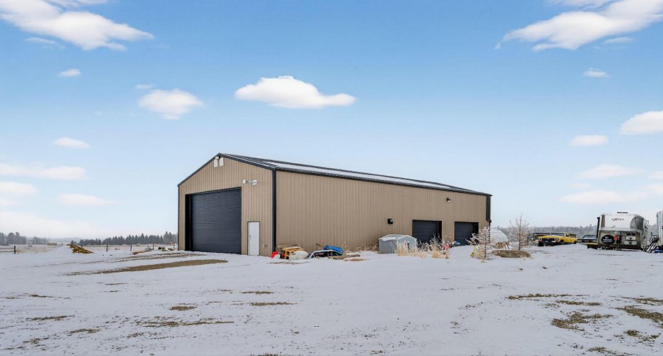 3-4535 Township Road 320, Rural Mountain View County, Alberta T0M 1X0, 5 Bedrooms Bedrooms, ,4 BathroomsBathrooms,Residential,For Sale,Township Road 320,A2290554