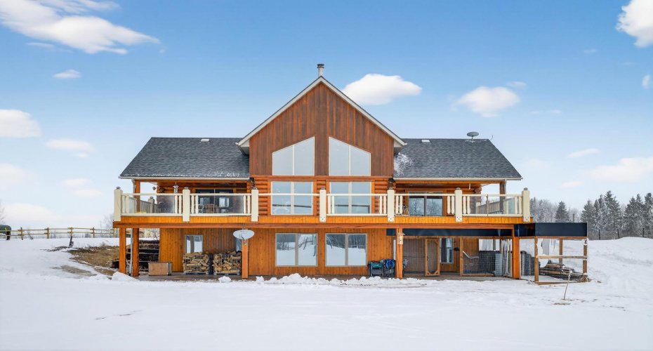 3-4535 Township Road 320, Rural Mountain View County, Alberta T0M 1X0, 5 Bedrooms Bedrooms, ,4 BathroomsBathrooms,Residential,For Sale,Township Road 320,A2290554