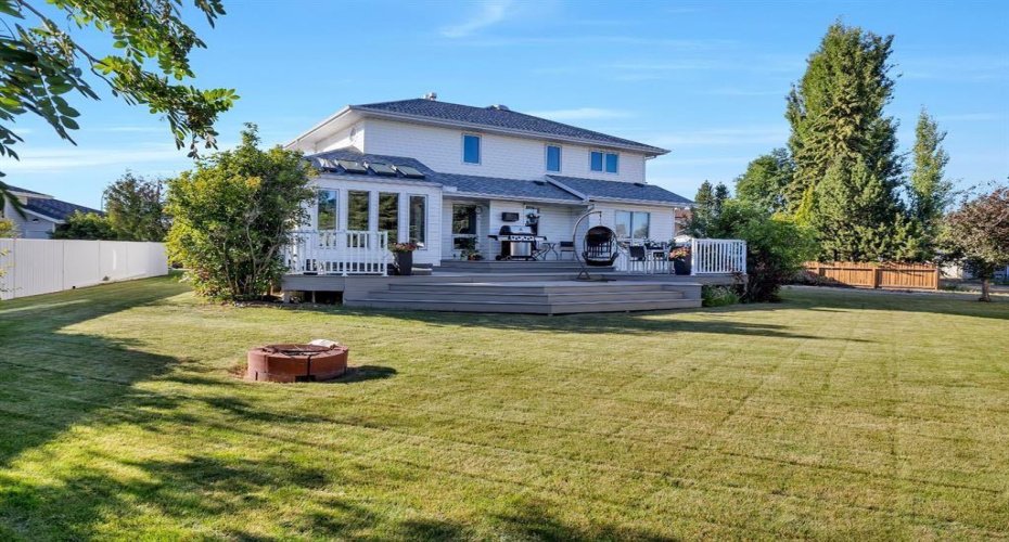 62 Street Close, Stettler, Alberta T0C 2L0, 5 Bedrooms Bedrooms, ,4 BathroomsBathrooms,Residential,For Sale,Street Close,A2292989